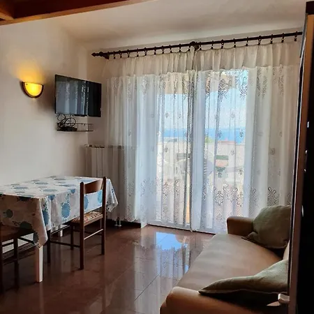 Apartment With Terace And Sea View Marica Krk Town Exterior photo